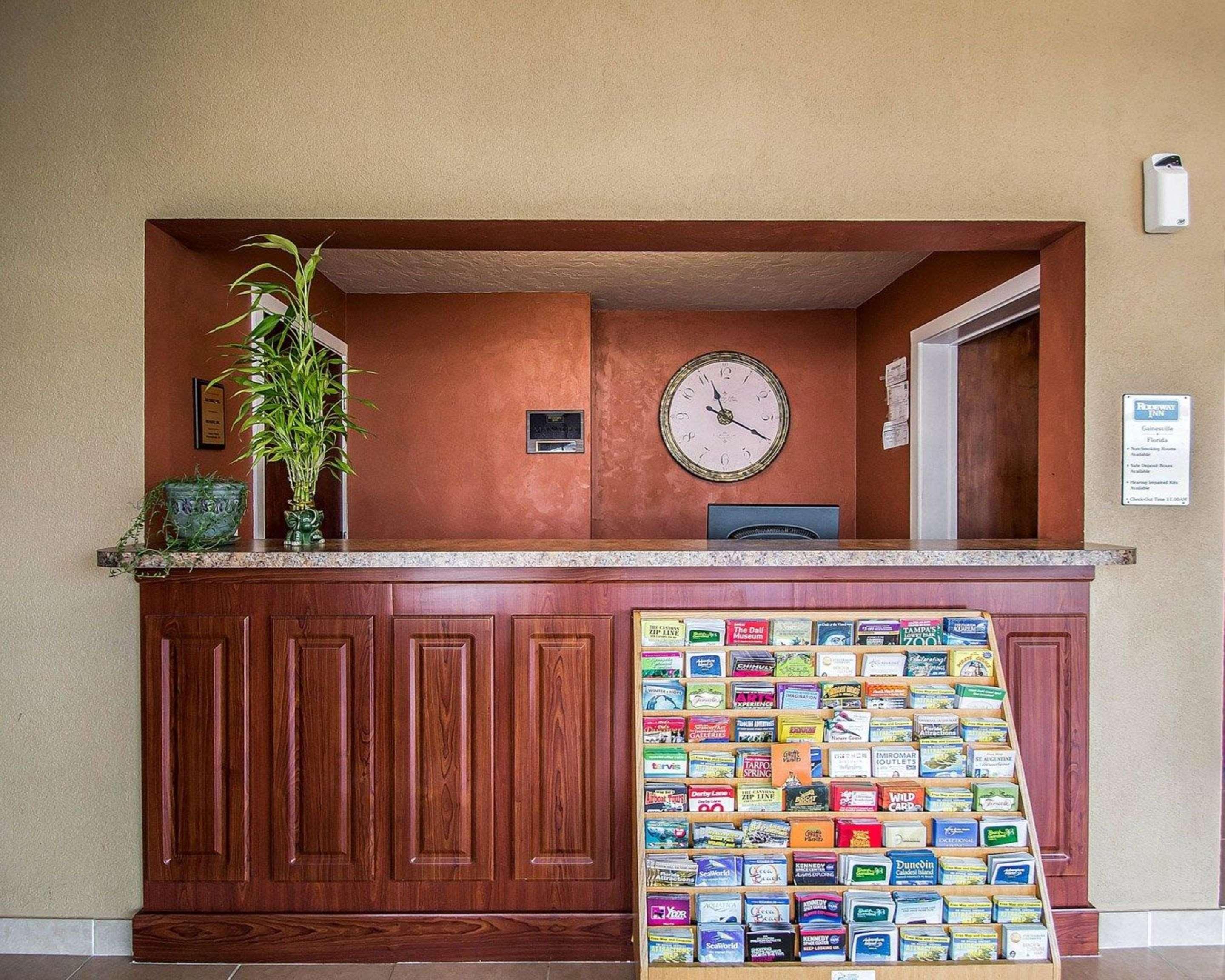 Rodeway Inn Gainesville - University Area Zewnętrze zdjęcie